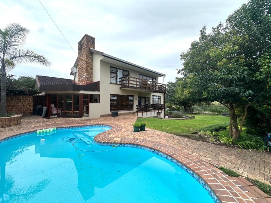 6 Bedroom Property for Sale in Dormehls Drift Western Cape